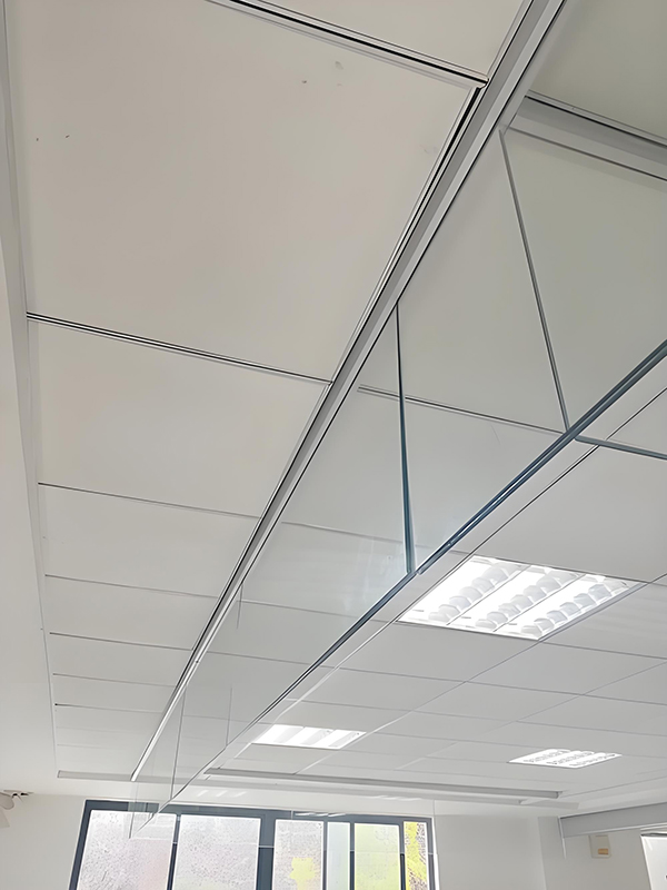 张掖玻璃张掖挡烟垂壁 张掖玻璃张掖挡烟垂壁