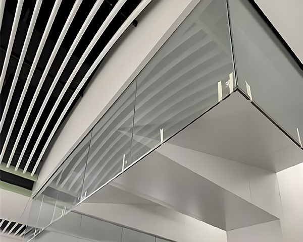 张掖玻璃张掖挡烟垂壁