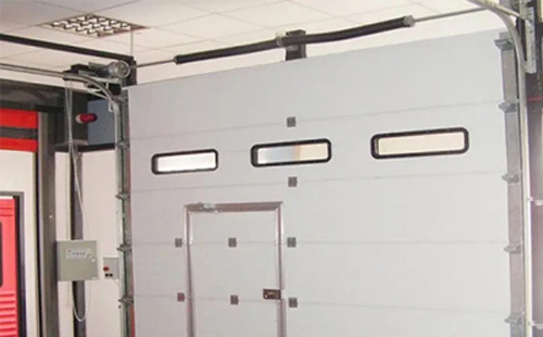 张掖工业提升门的安装方法