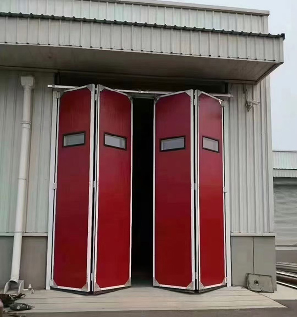 张掖工业折叠门在大型装配车间出入口的应用实例