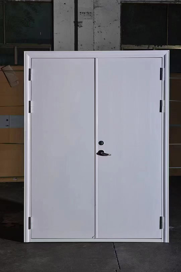 酒店项目完成公共区域张掖防火门布设